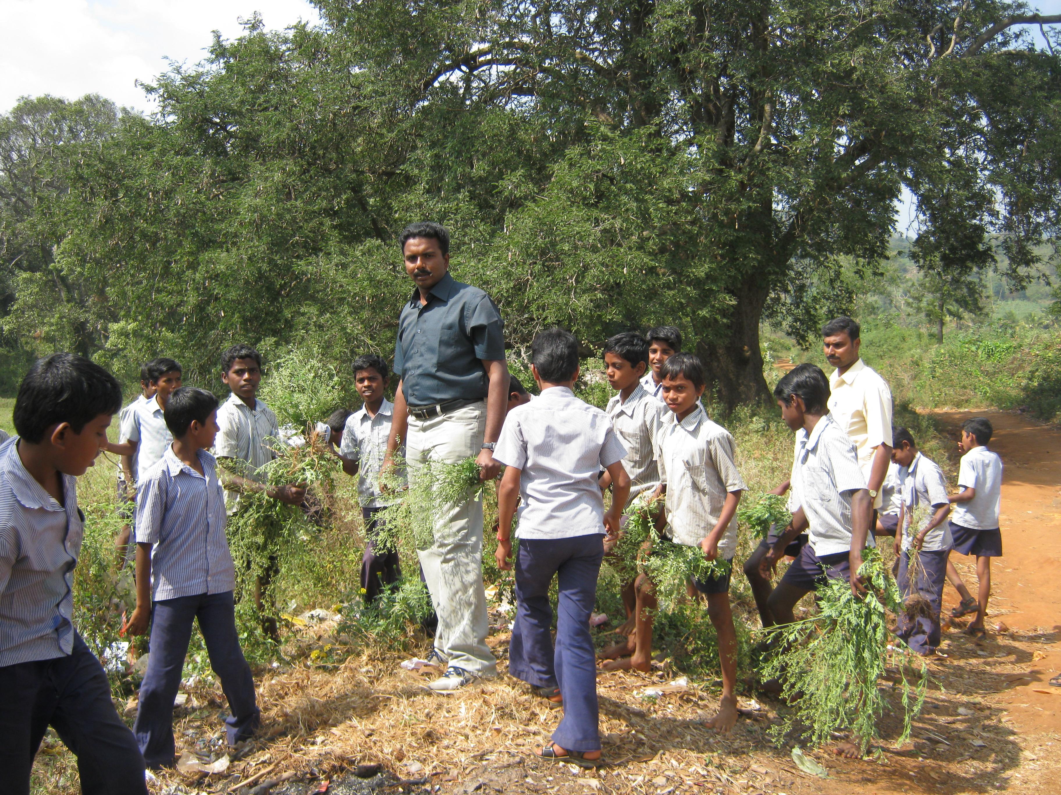 14th programme of the  GNF - Parthenium Eradication Training 